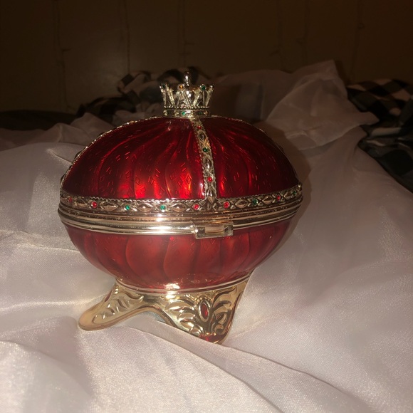 Wallace Nutcracker Music box egg - Picture 7 of 8